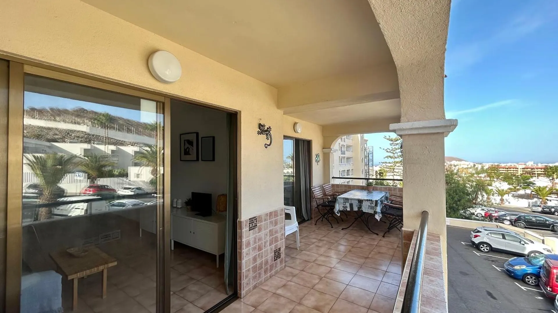Castle Harbour 1 Bedroom Apartment C117 Los Cristianos