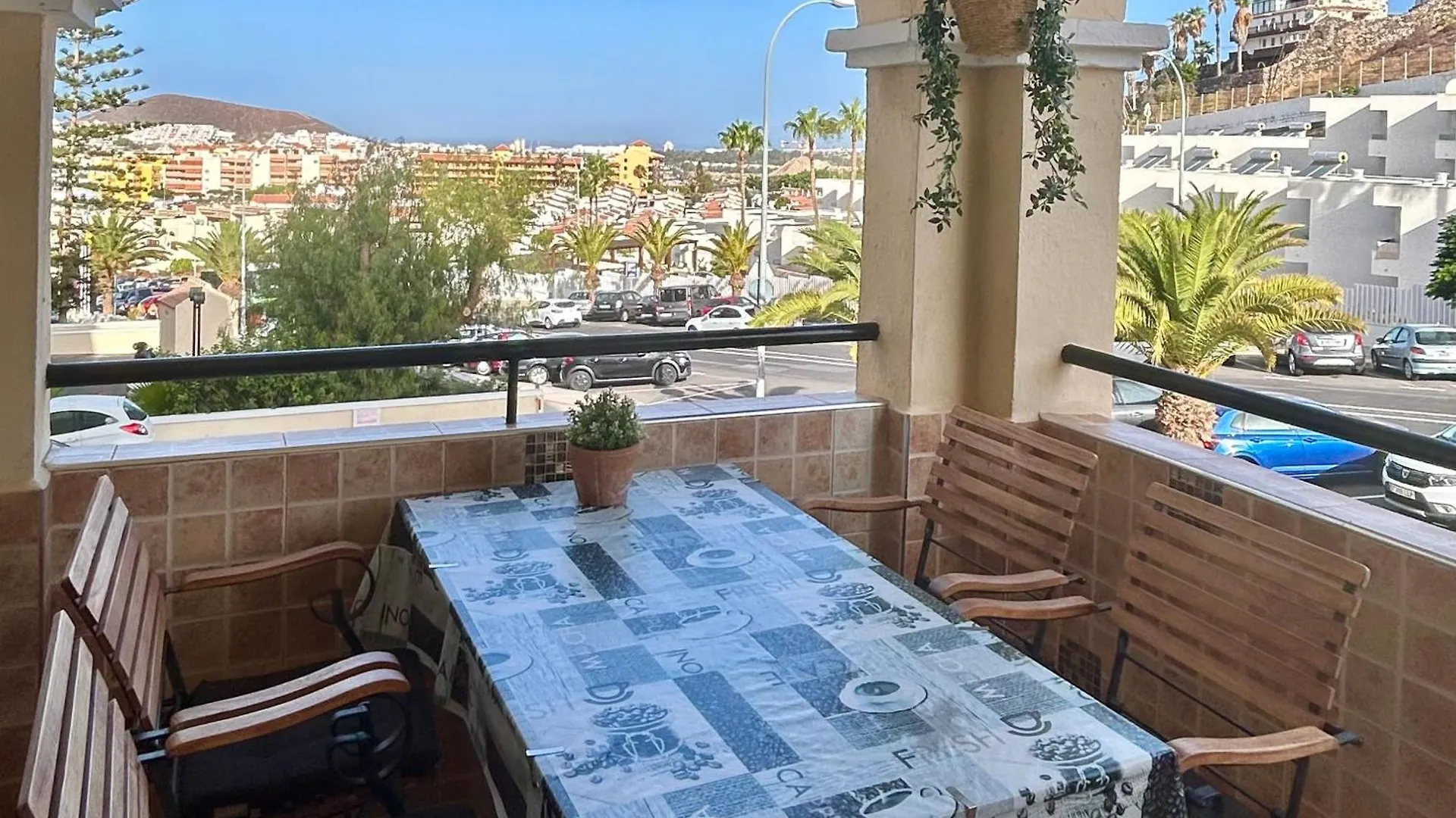 Castle Harbour 1 Bedroom Apartment C117 Los Cristianos