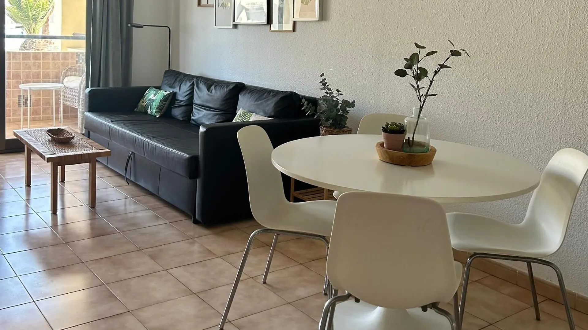 Castle Harbour 1 Bedroom Apartment C117 Los Cristianos